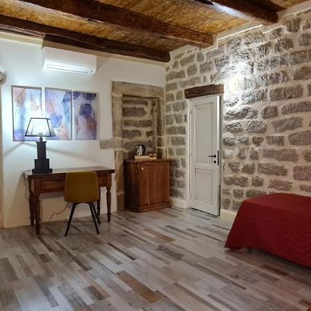 Bed and Breakfast Kabula Ольбія Екстер'єр фото
