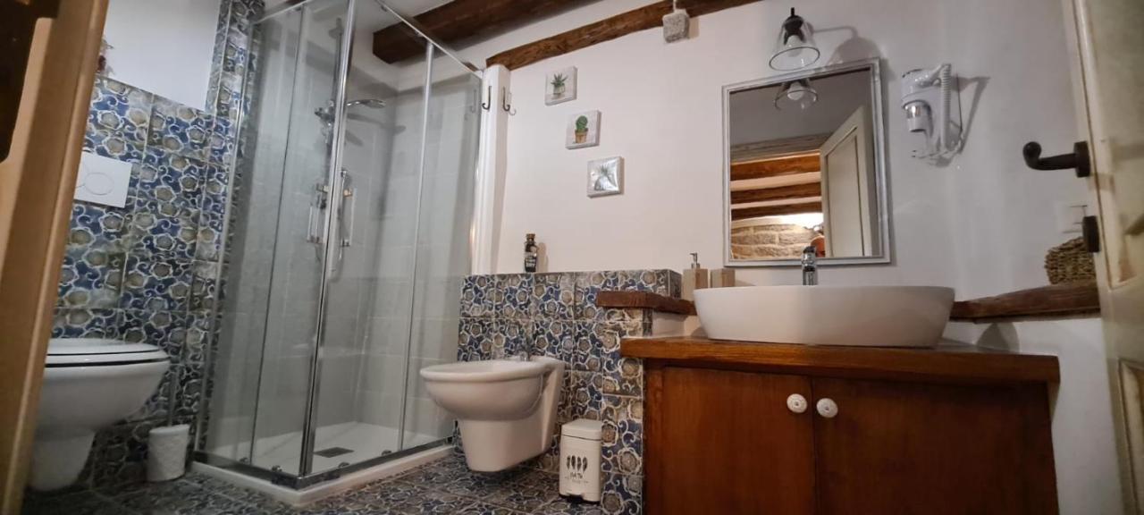 Bed and Breakfast Kabula Ольбія Екстер'єр фото