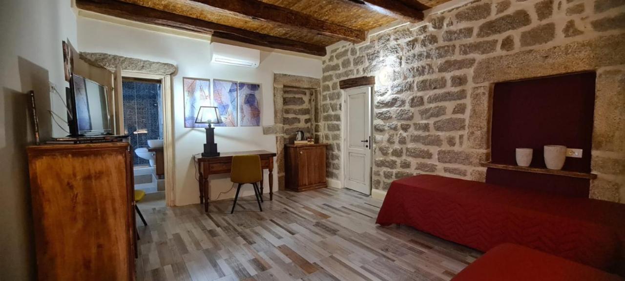 Bed and Breakfast Kabula Ольбія Екстер'єр фото